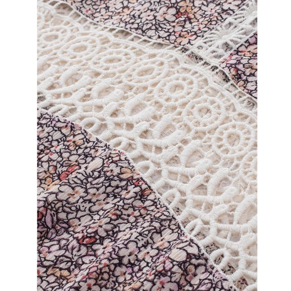 Boho Ditsy Floral Cami Top Crochet Insert Flowy - Picture 8 of 10